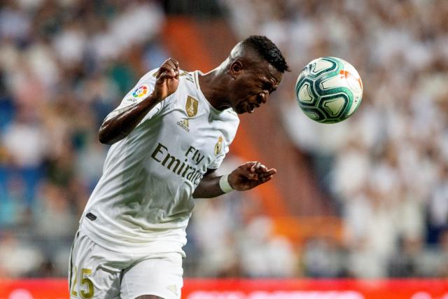 世俱杯首现裁判佩戴执法记录仪 俩中国裁判入选